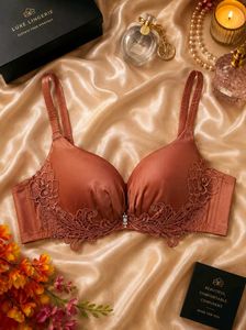 🇳🇿💫🎀 Luxurious imported shiney Bra