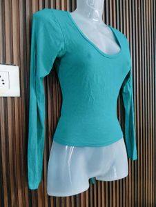 Turquoise Long Sleeve Scoop Neck Top