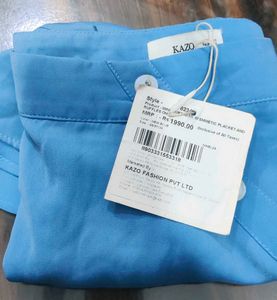 Set of Offshoulder Top &amp; Blue Hem Skirt