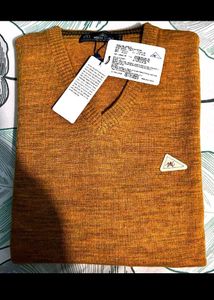 Monte Carlo V-Neck Sweater