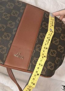 Lavie Brown Monogram Crossbody bag👜