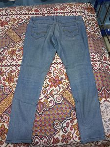 Light Wash Blue Denim Jeans