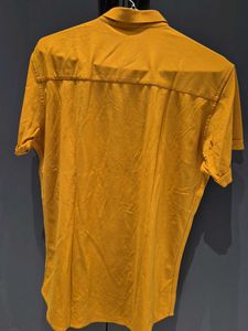 Stylish Men's Mustard Short Sleeve Shirt