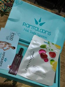 Pantaloons Beauty Gift Set.