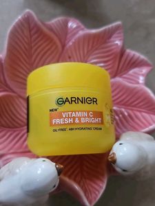 Garnier Vitamin C Face Cream