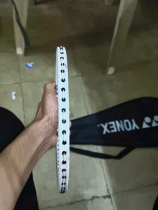 Badminton Racquet :- yonex gr 303i + Bag !!