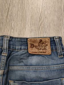 Ma5887 Denim hub jeans waist 28 inches