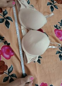 padded wired bra