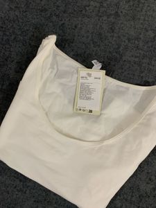H&amp;M Divided White Scoop Neck Tee(unworn)