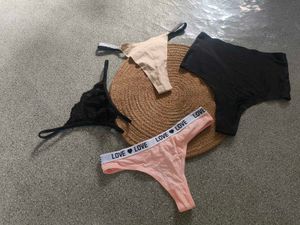 Women's tong Panties Set