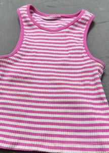 4 cute tops