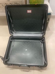 large check in bag - with 2 wheels , dark green