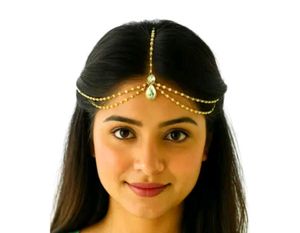Elegant Gold Maang Tikka
