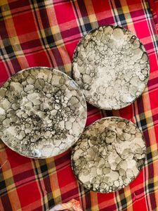 3Unique Bubble Pattern Decorative Plate