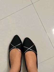 Chic Black Ballet Flats with Silver Detail