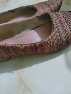 Intricate Bellies Size 40