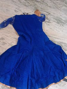 Elegant Blue Embroidered Kurta