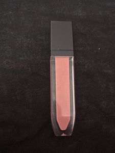 Huda Beauty Liquid Matte Lipstick