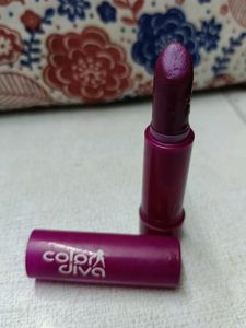 Orange Lipsticks ...💄(ONLY  1 - Peace)