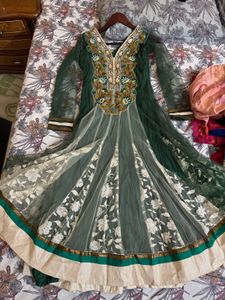 Hand Stitched Embroidered Green Kurta with Dupatta