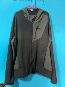 Decathlon Men's Black Trekking Jacket