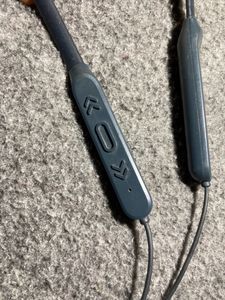 Samsung AKG Neckband