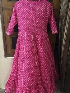 Stunning Pink Embroidered Kurta