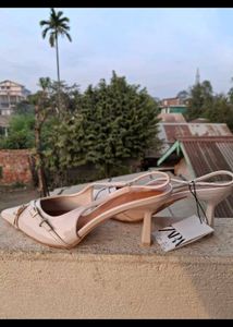 zara heel