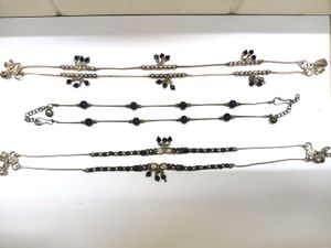 Anklets Set