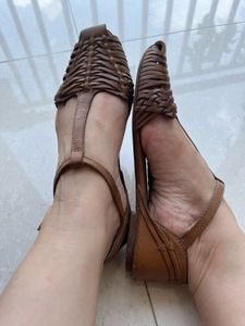 Stylish Woven Leather T-Strap Flats