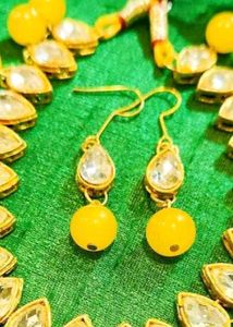 New Yellow Bead Kundan  Jewelry Set