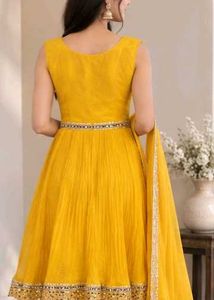Elegant Yellow Embellished Ethnic Gown