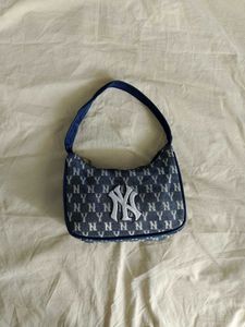 New York Yankees Mini Shoulder Bag