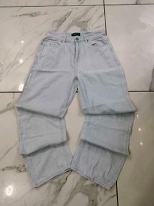 straight fit jeans
