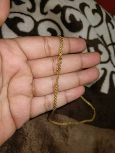 Elegant Gold Chain Necklace