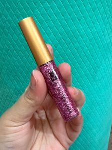 pink fuschia Glitter Eyeliner