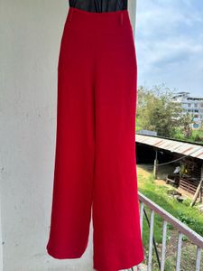 Chic Red Pants