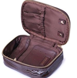 New With Tag Oriflame Beauty Organiser Branded