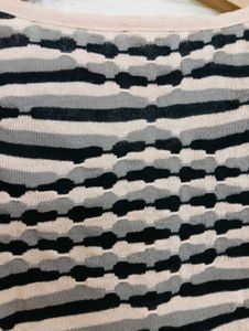 Chic Striped Round Neck T-Shirt