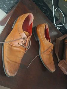 Elegant Brown Leather Lace-Up Formal Shoes