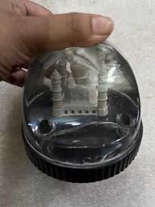 Taj mahal showpiece