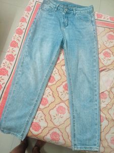 Mom Jeans