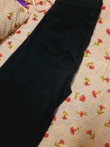 Black Skinny Fit Jeans