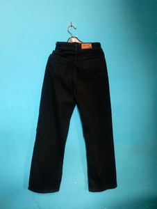 black straight fit jeans 👖