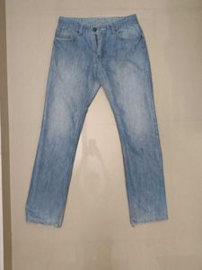 Light Wash Denim Jeans