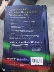 Compact Oxford Dictionary &amp; Thesaurus