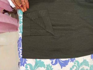Stylish Dark Green Ribbed Dress