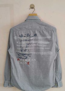 American Eagle Men's Blue Shirt