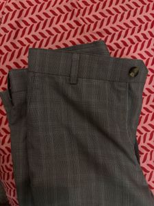 Chic Plaid Trousers