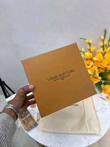 Stylish Louis Vuitton Bucket Bag
